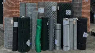 imagem da fachada da Cital com várias telas à mostra